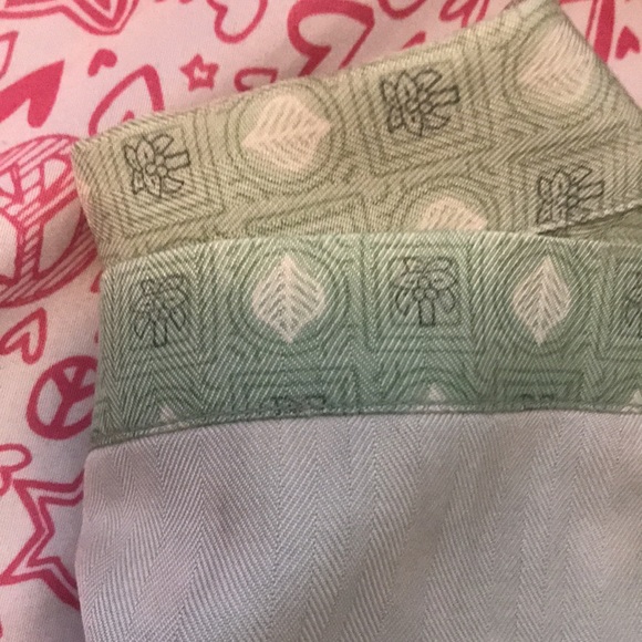 Tommy Bahama Silk Short Sleeve Shirt Large - Picture 9 of 9